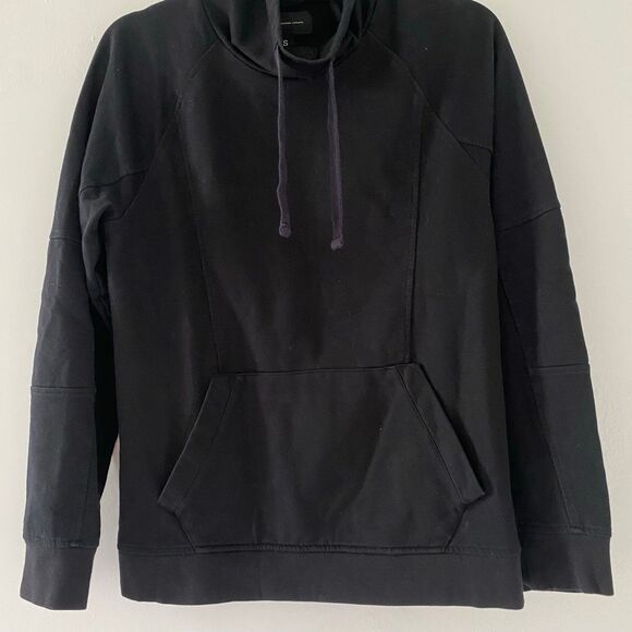 Black Mock-Neck Sweatshirt Sweater - Picture 2 of 4